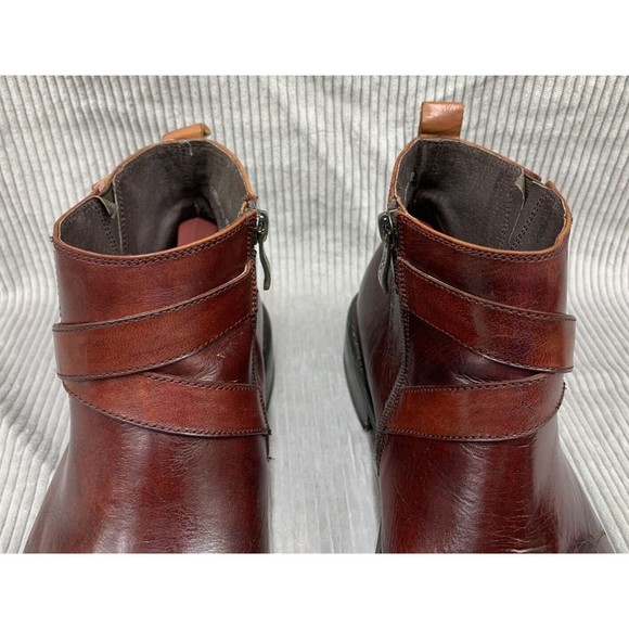 Men\'s Brown Leather Chukka Boots main image 14